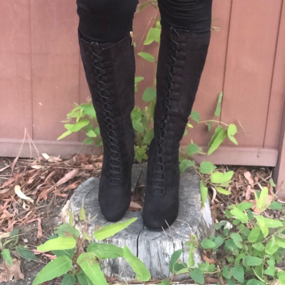 Shoes - Tall lace up boot